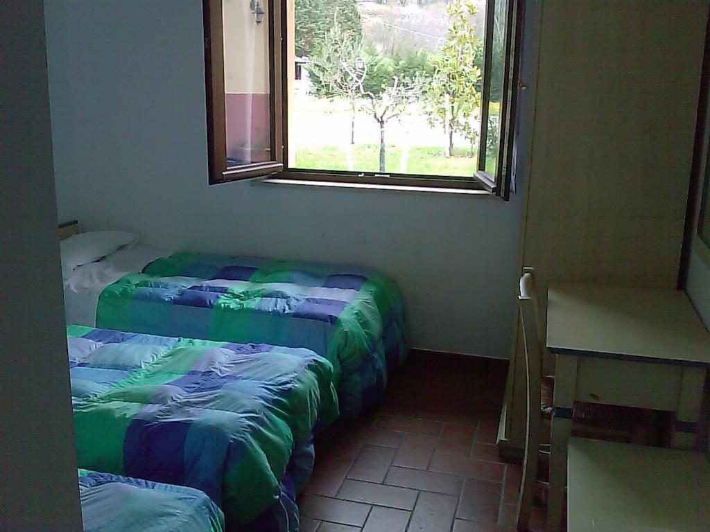 Ostello Victor Center Assisi Kamer foto