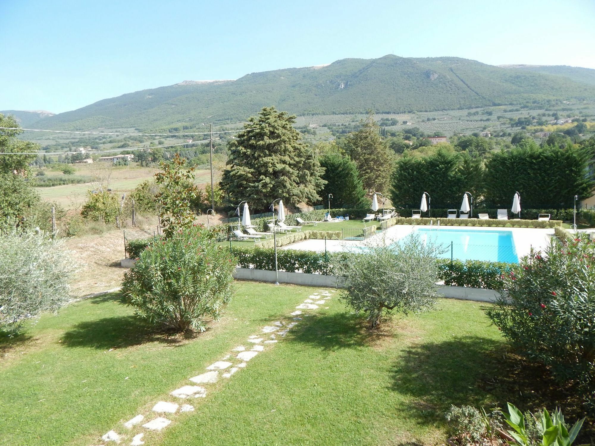 Ostello Victor Center Assisi Buitenkant foto